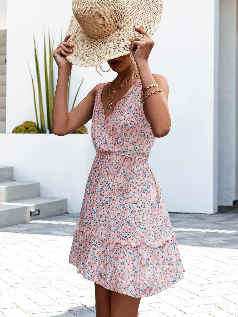 Robe d'été sexy avec volants et décolleté en V pour femmes