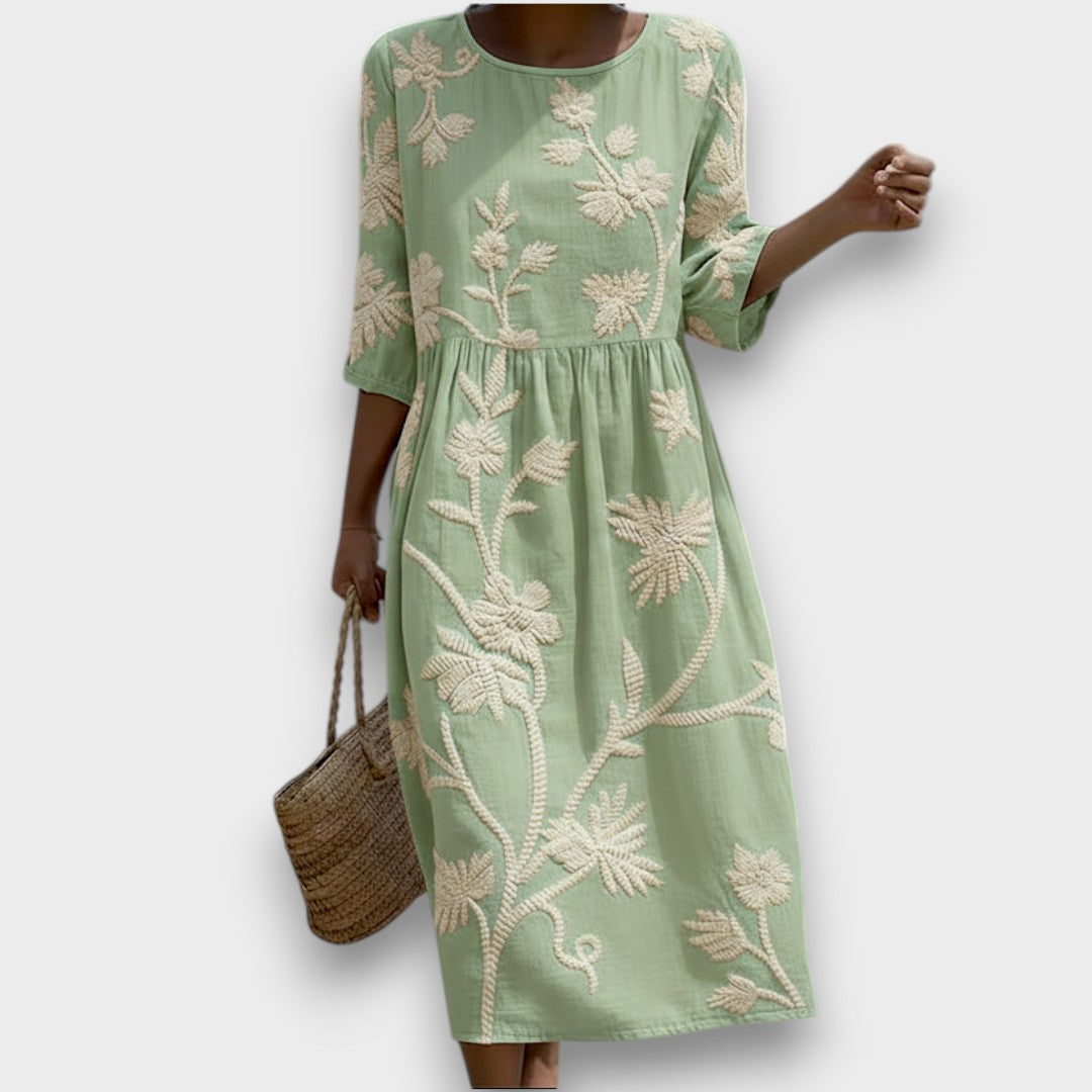 Gwen | Robe midi avec imprimé de plantes et de fleurs