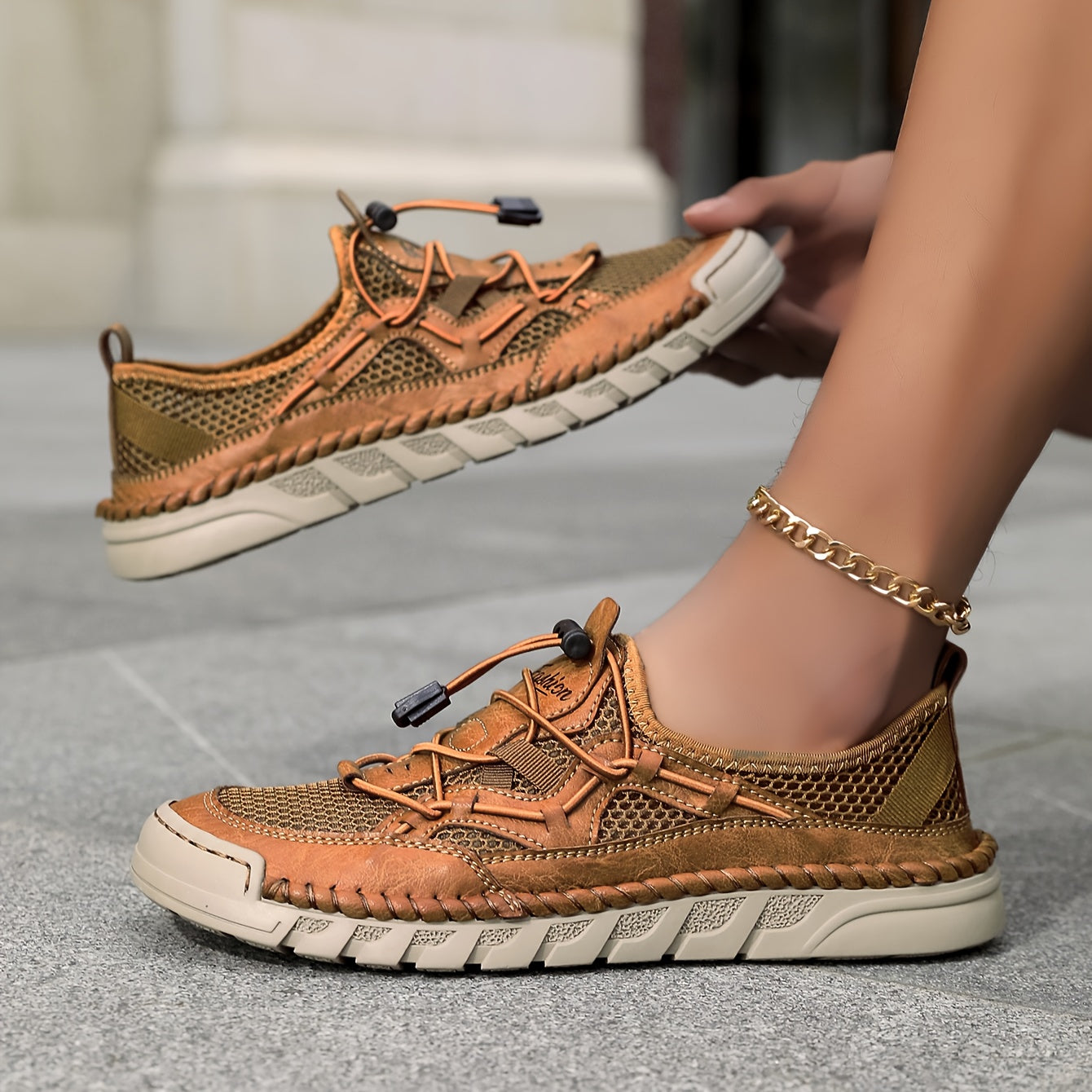 ELARA™ – La chaussure de confort respirante