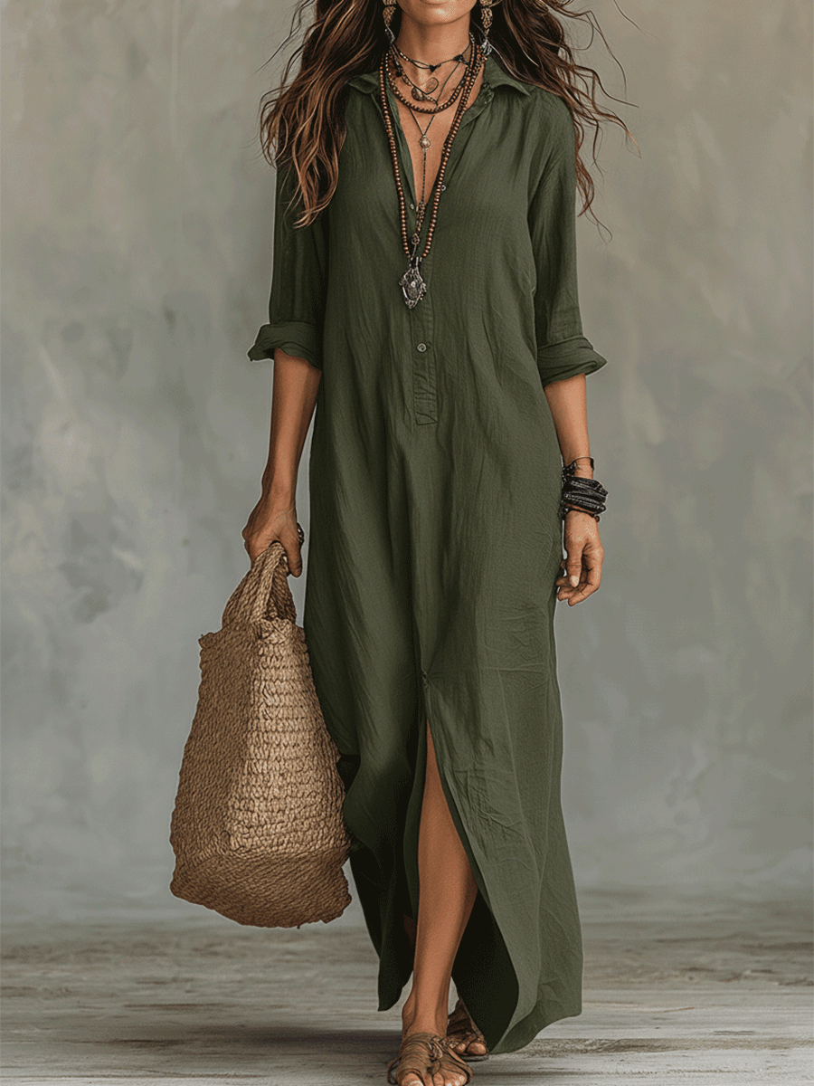 Robe maxi bohème noire avec des boutons à l'avant