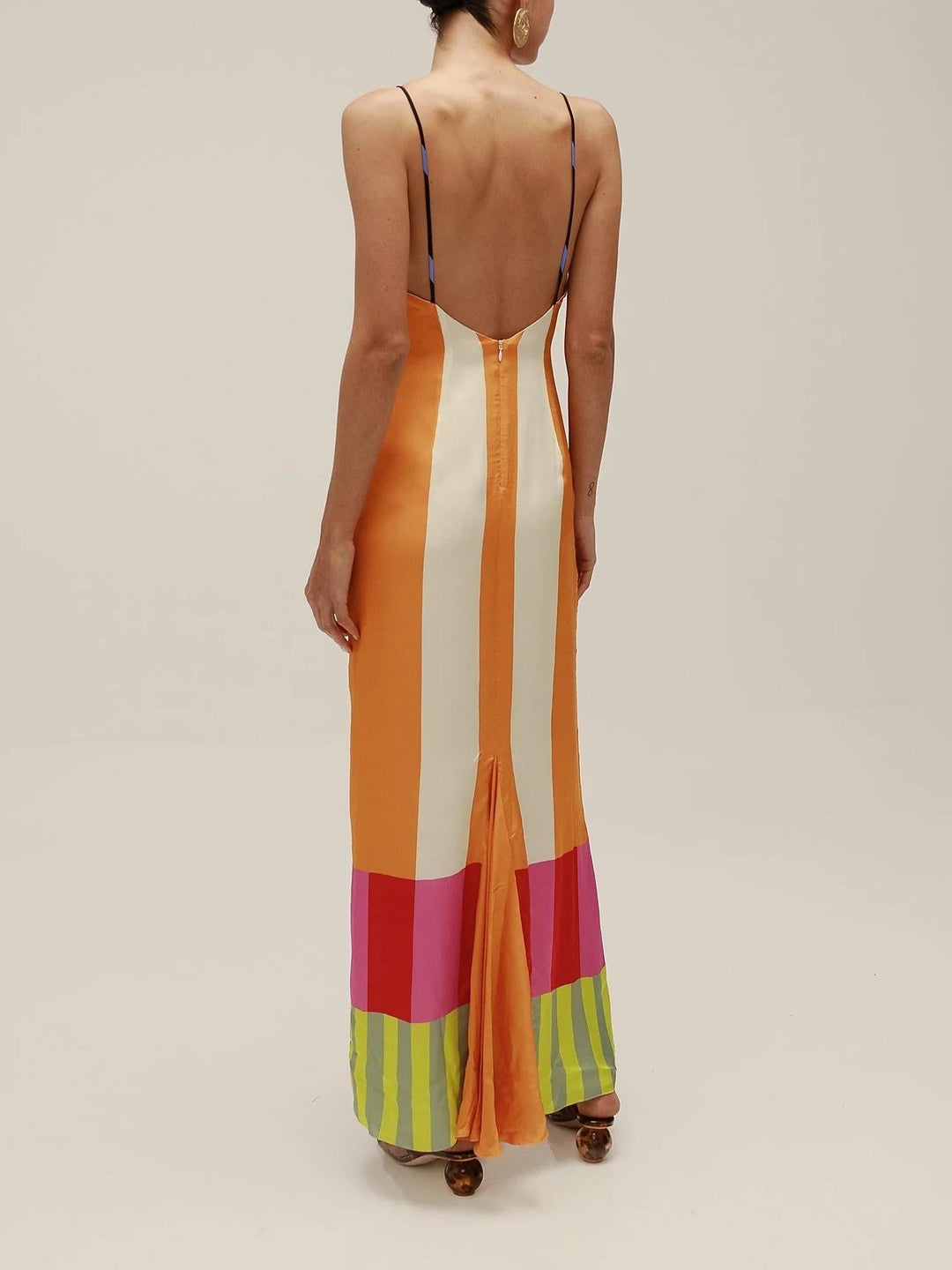 VITTORIA | Robe Longue Fleurie avec une Coupe Épousant pour les Jours Ensoleillés