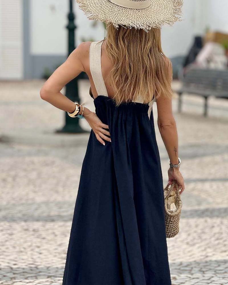 SIENNA | Robe Élégante avec Dos Exposé et Col à la Mode