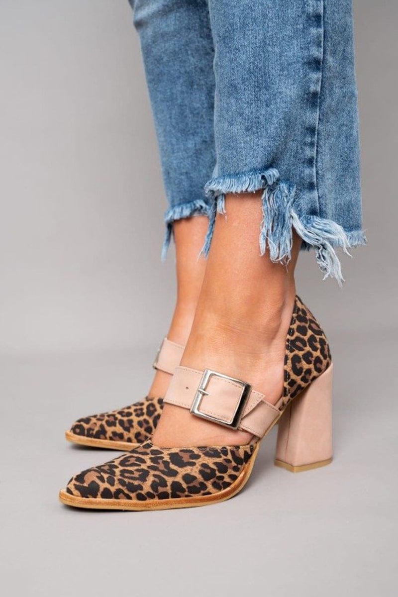 Ilana™ | Talons à bloc avec imprimé léopard audacieux