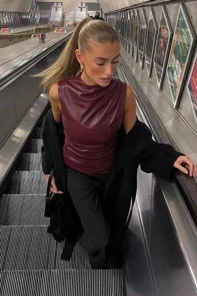 Mila™  – Top en Cuir Slim-Fit de Luxe