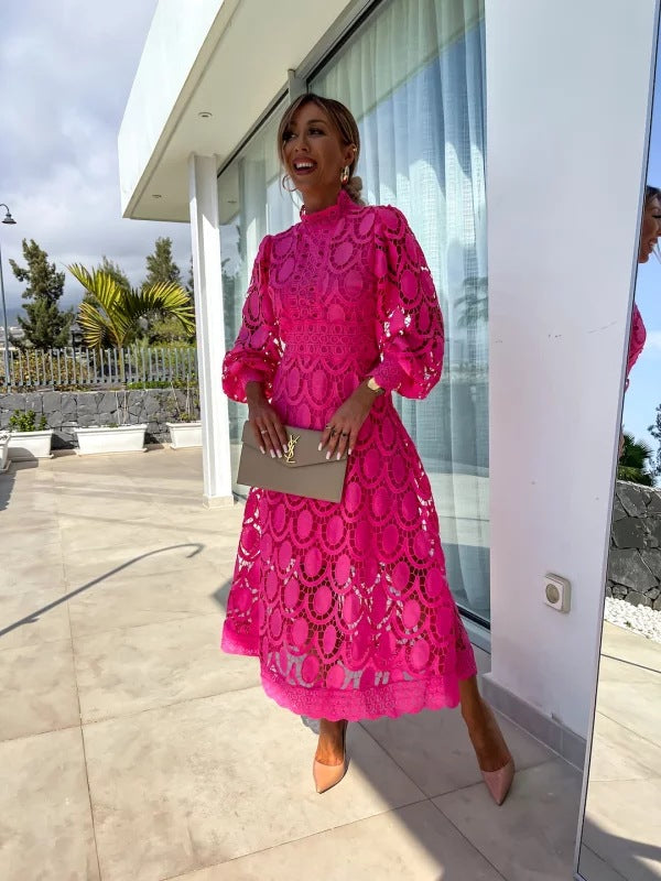 Noor™ | Robe romantique aux détails raffinés