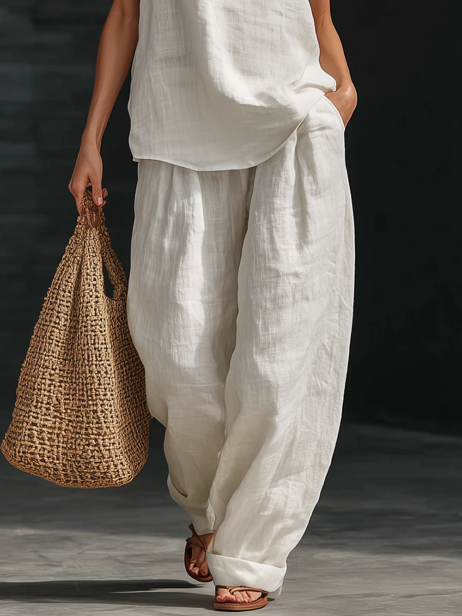 Ensemble en lin avec décolleté en V et pantalon fluide