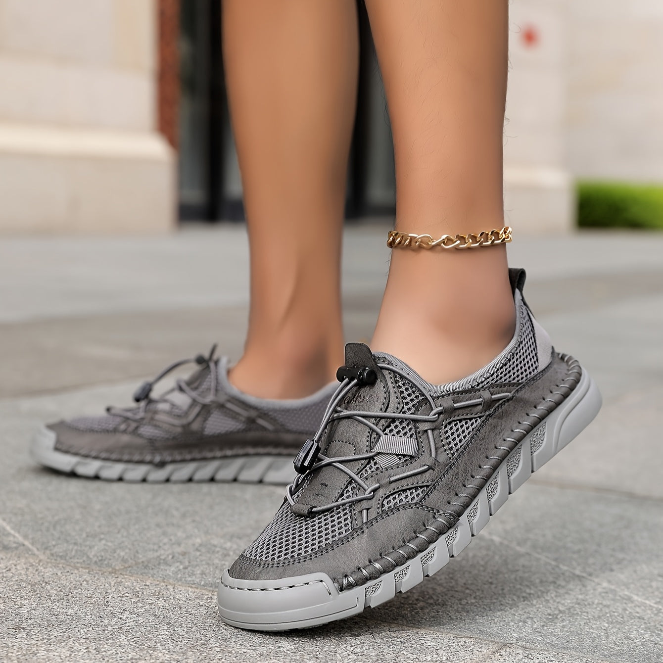ELARA™ – La chaussure de confort respirante